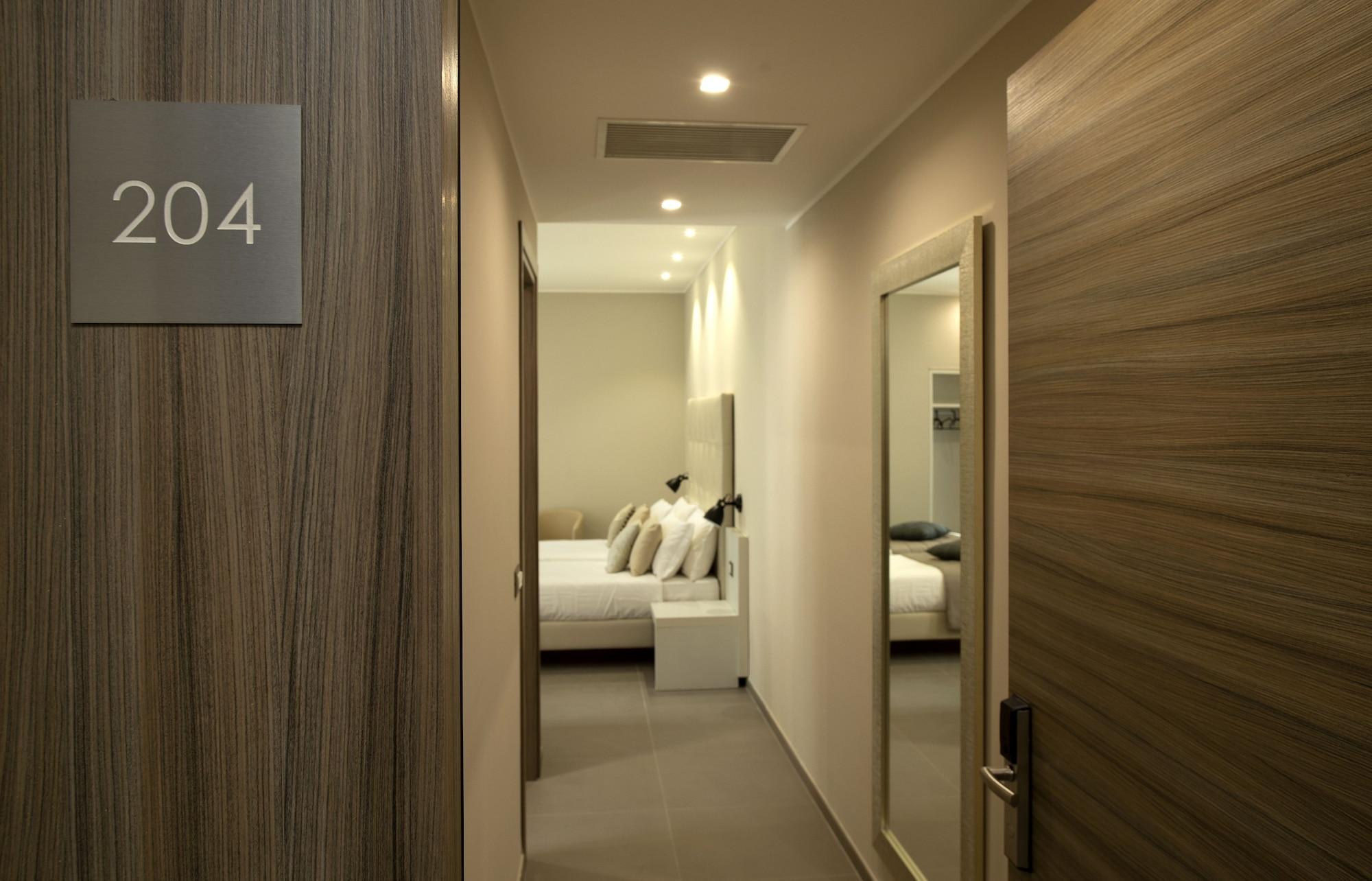 Hotel H21 มิลาน ภายนอก รูปภาพ