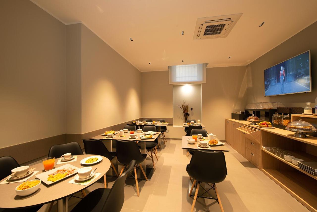 Hotel H21 มิลาน ภายนอก รูปภาพ